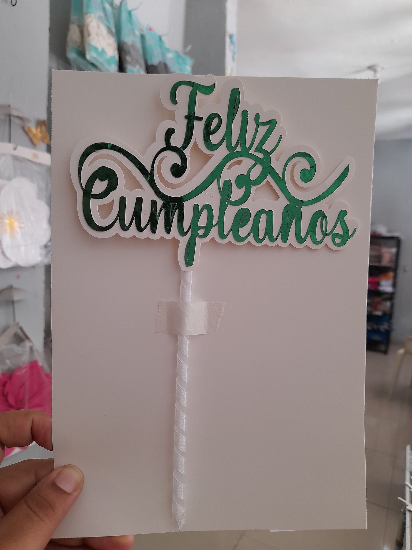 2.51 toppers feliz cumpleaños espejo fondo blanco