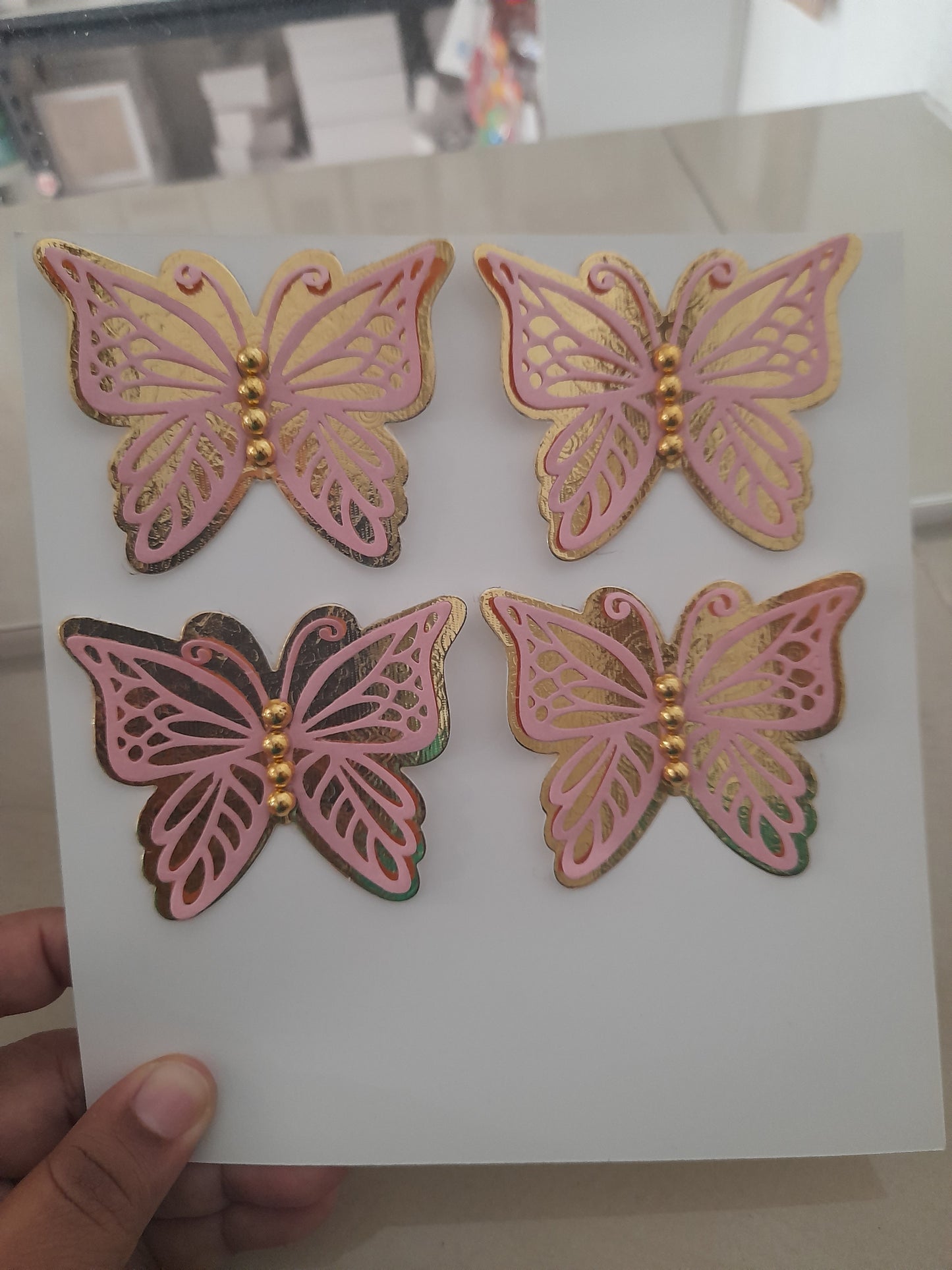 Mariposas 3 pulg. 2 capas DMF