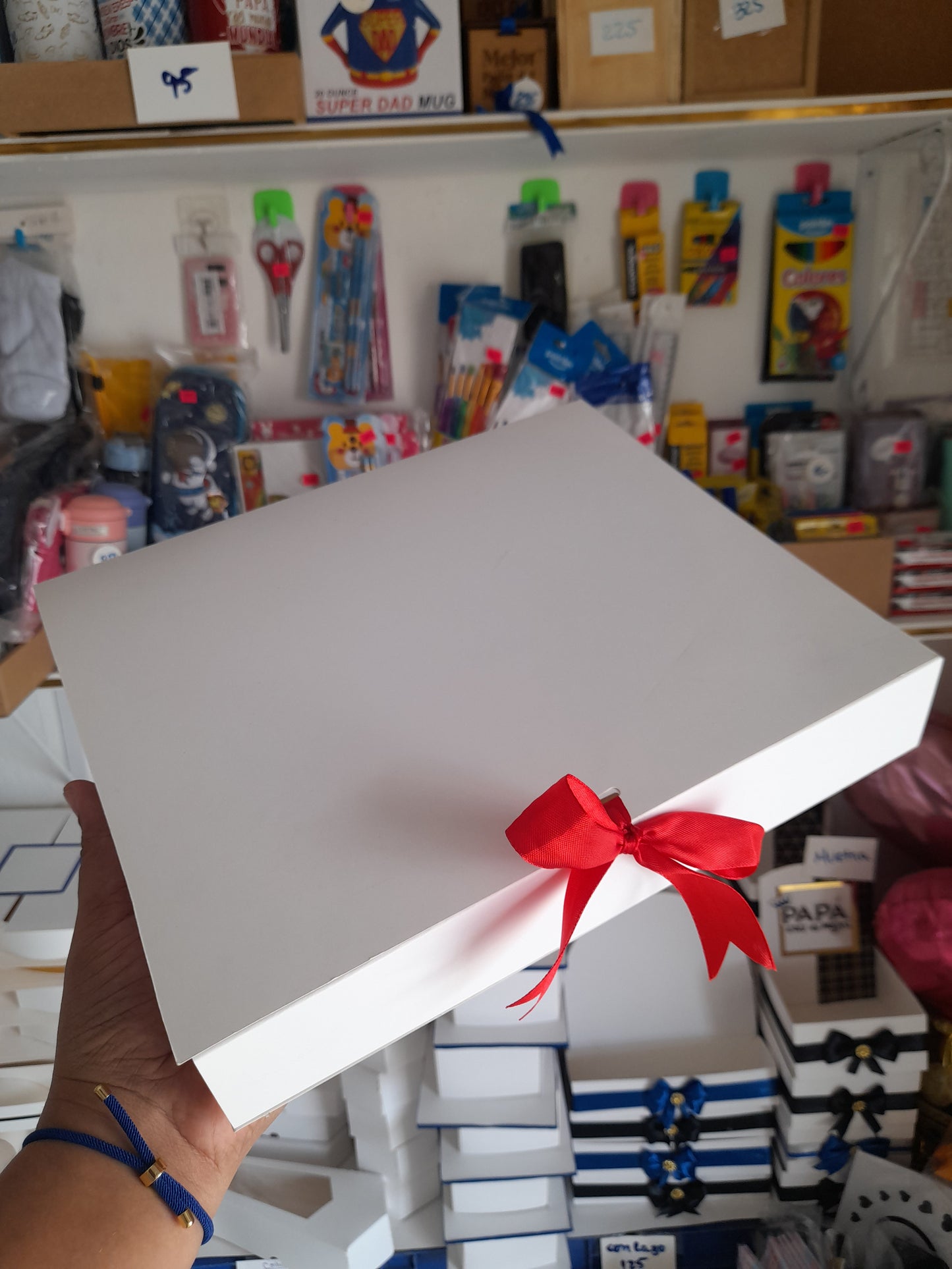 2.05 caja big corazon tipo libro