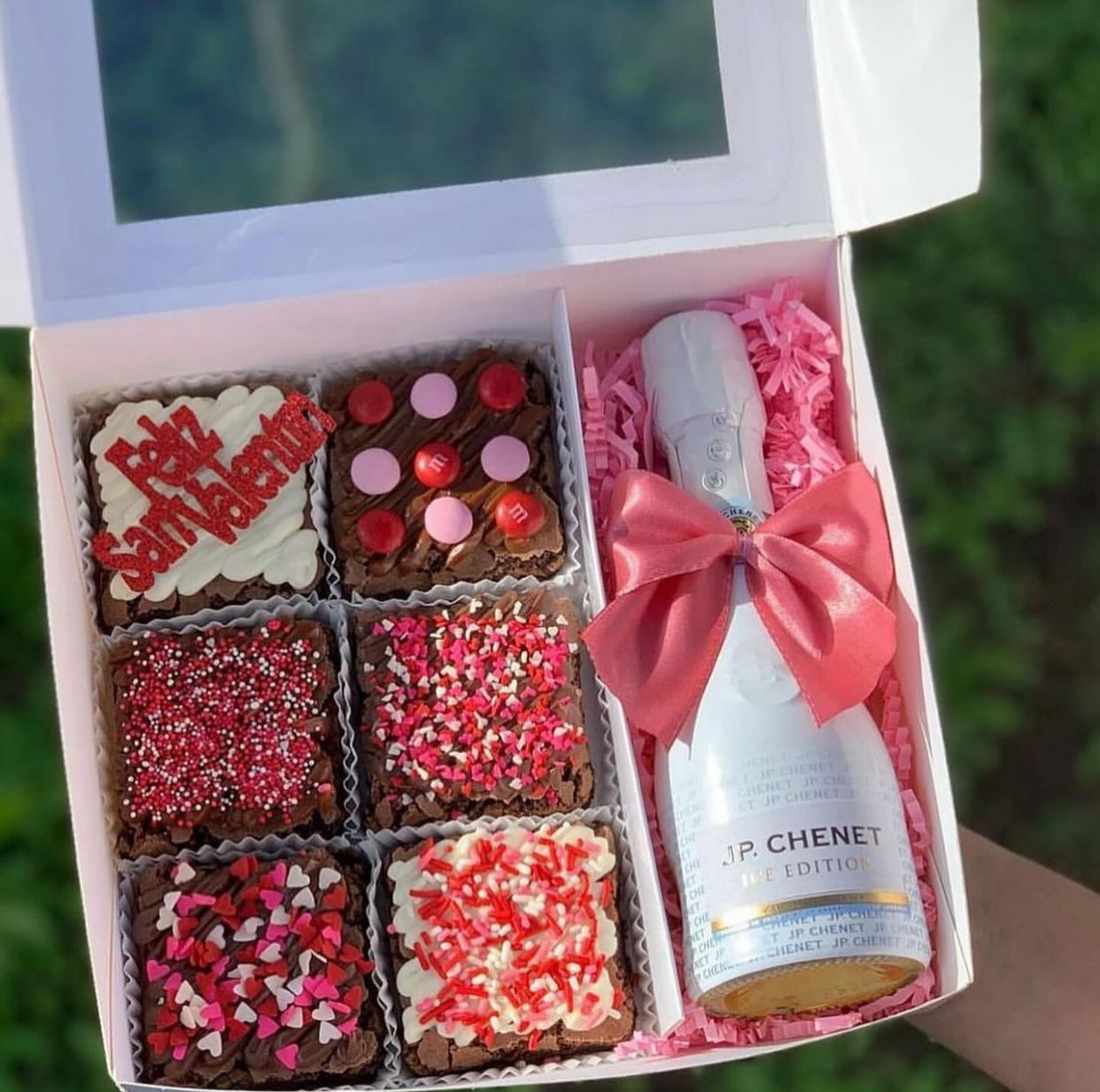 CG2 CAJAS PARA BROWNIES