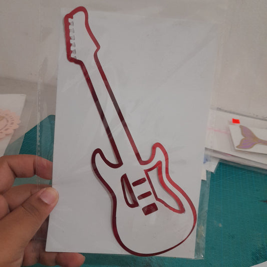8.02 Guitarra tono rojo