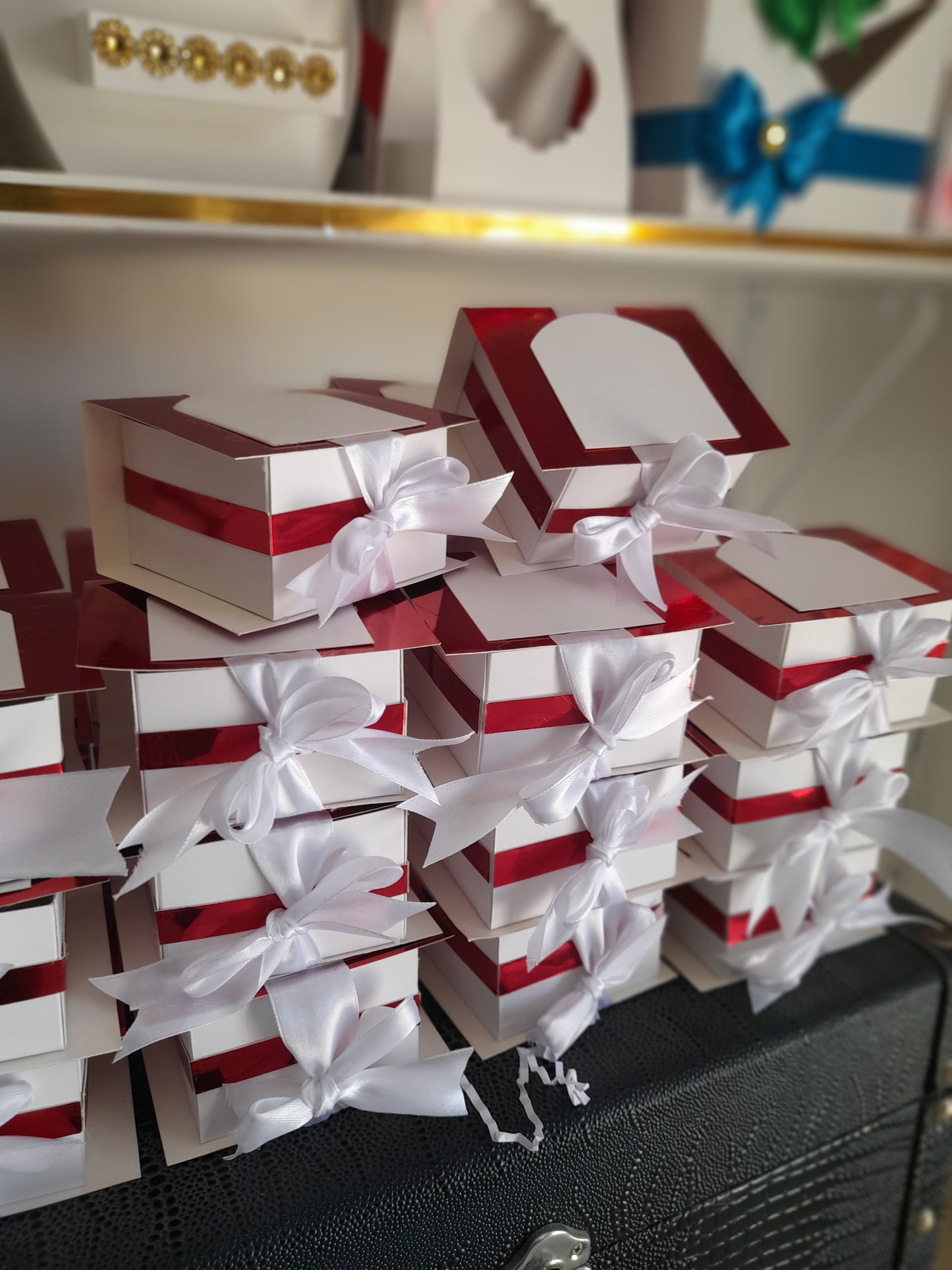 CG2 Cajas 3x3x2 tipo cofre