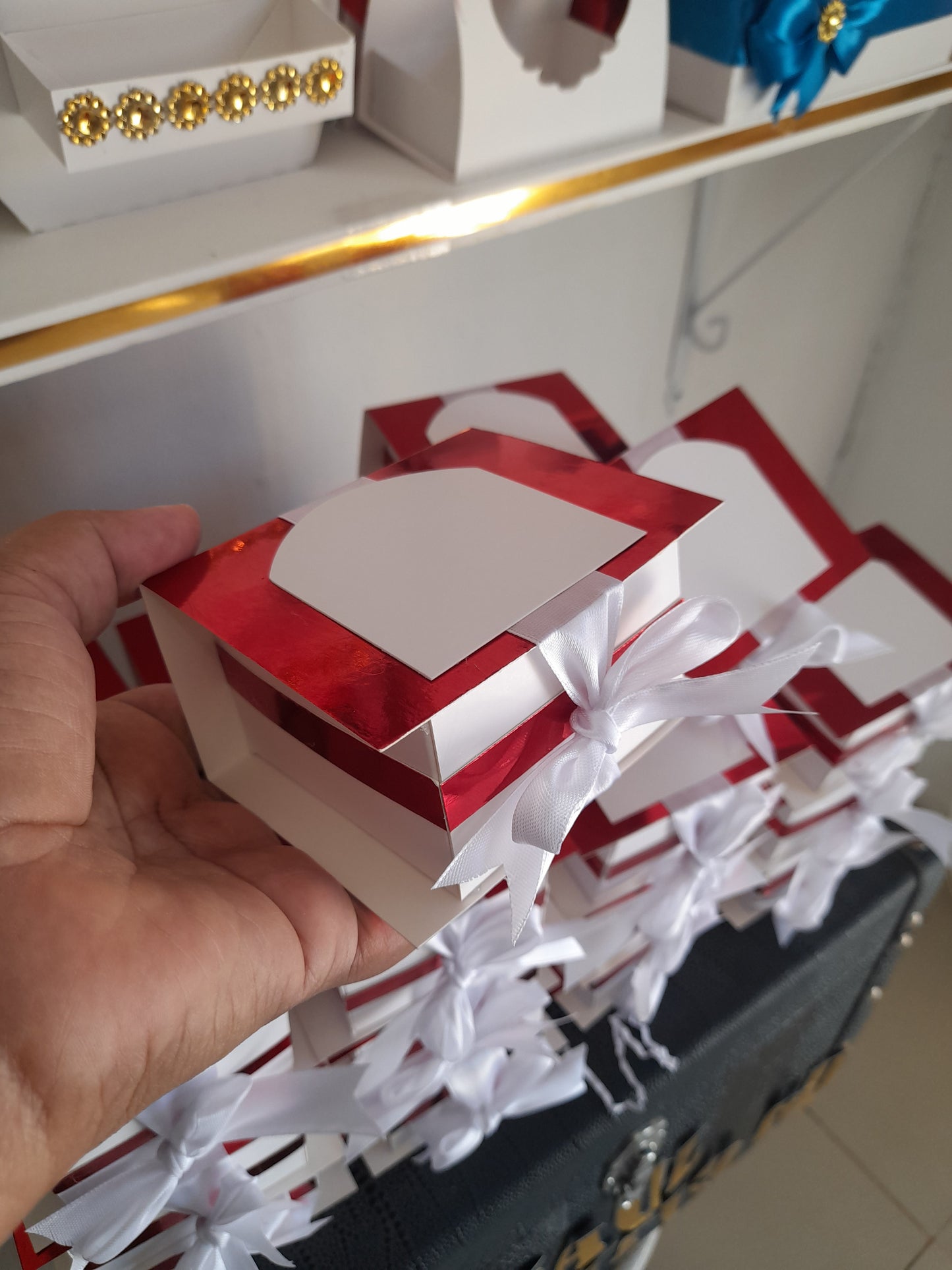 CG2 Cajas 3x3x2 tipo cofre