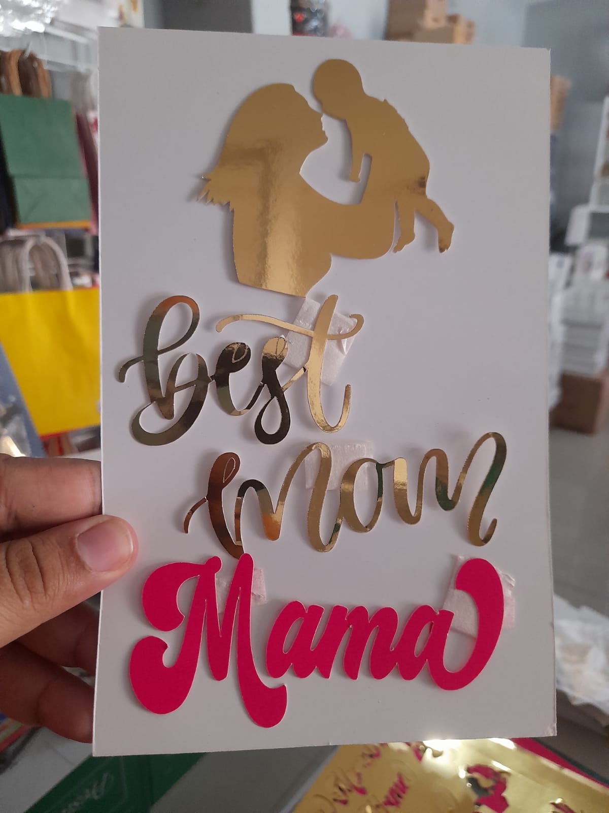 Decoración en cartulina MMA