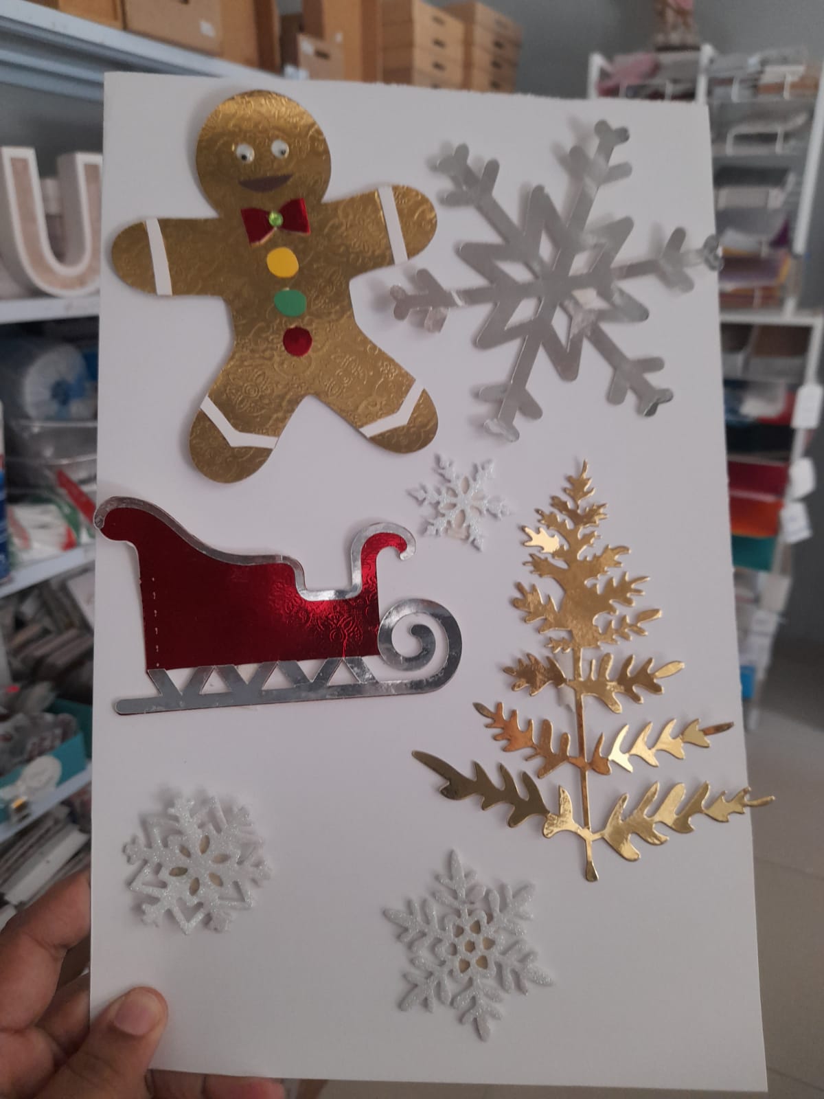 Combo de detalles navideños con trineo