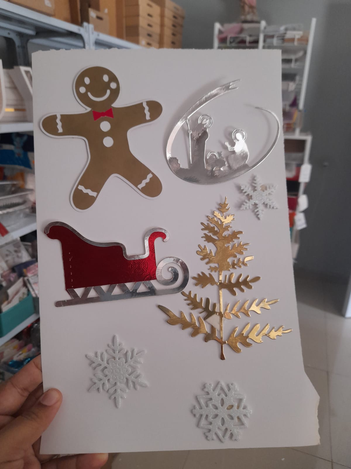 Combo de detalles navideños con trineo