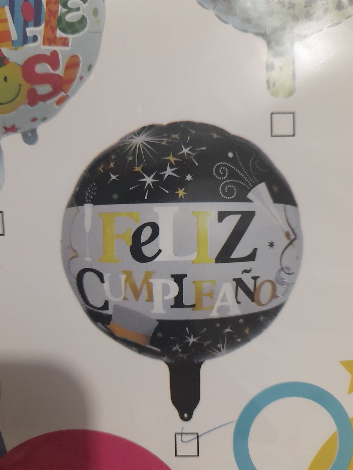 7.6 Globos feliz cumple de 18 pulg