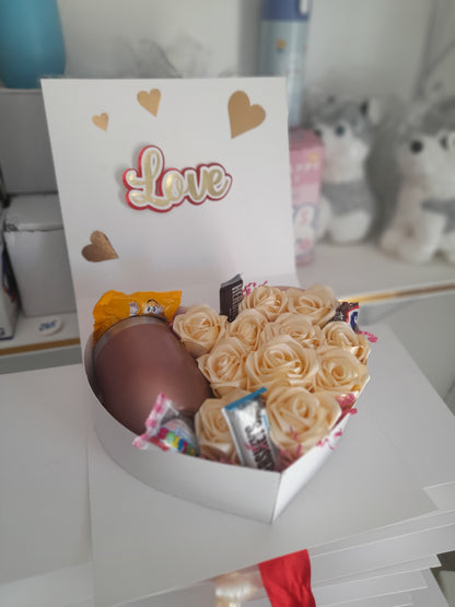 2.05 caja big corazon tipo libro tamaño 10x7x3