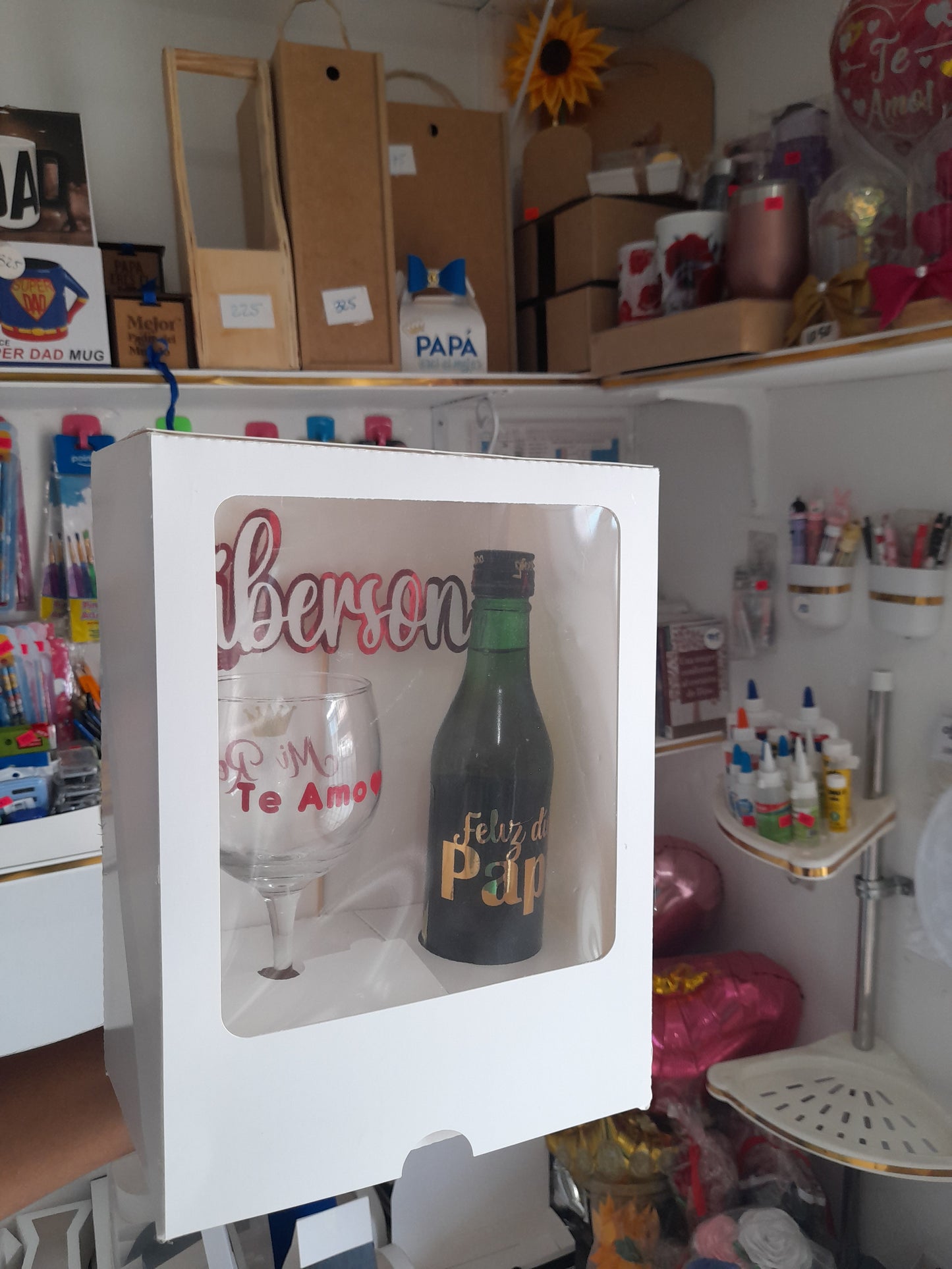 CG2 Caja para copa y botella